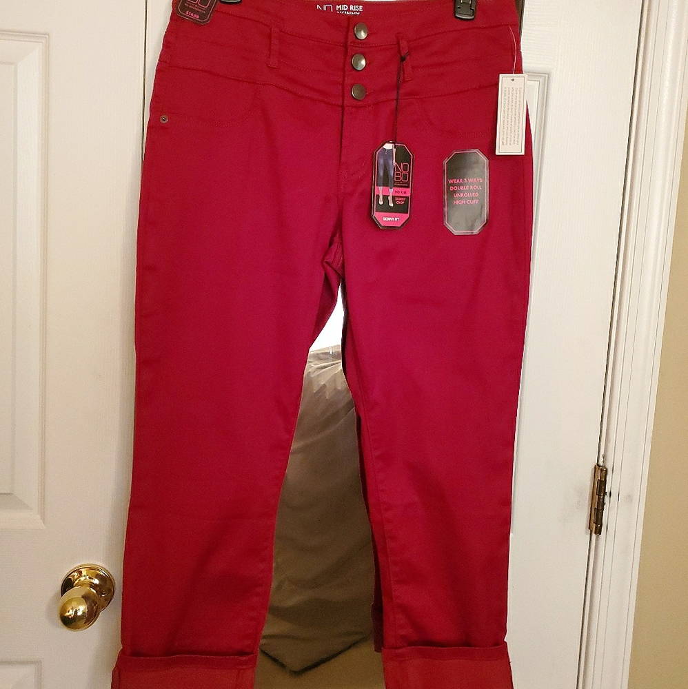 Mid Rise Skinny Crop
